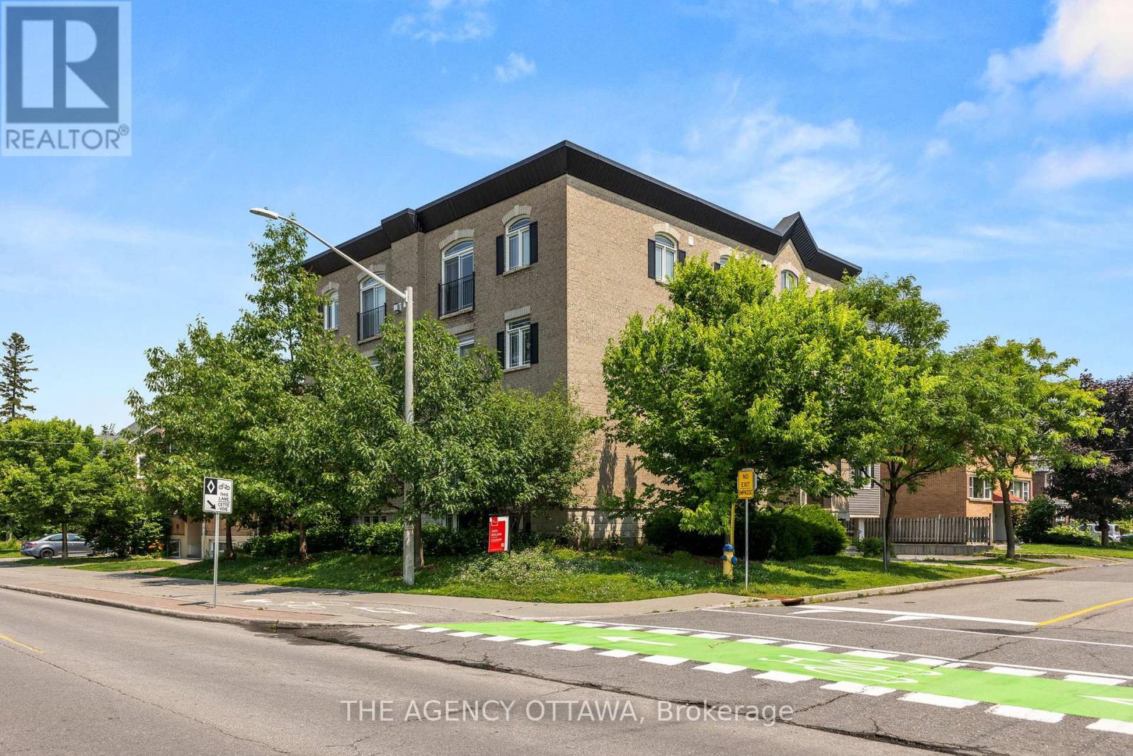 203 - 711 Churchill Avenue N