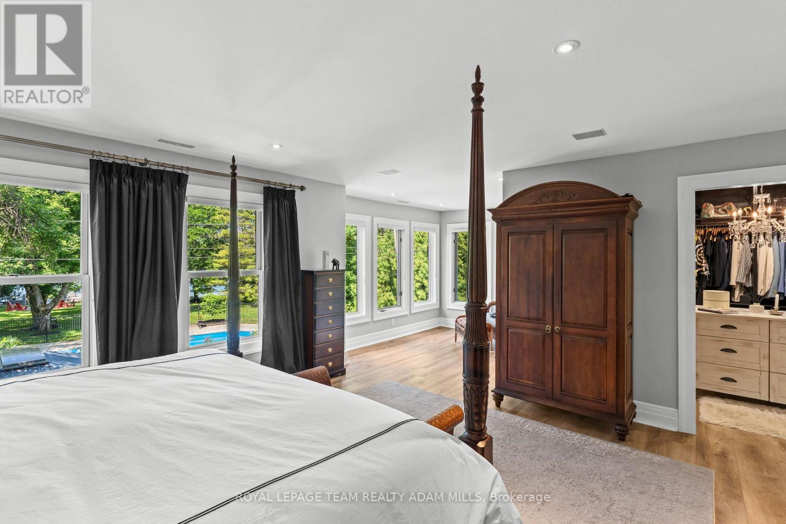 2330 Summerside Drive