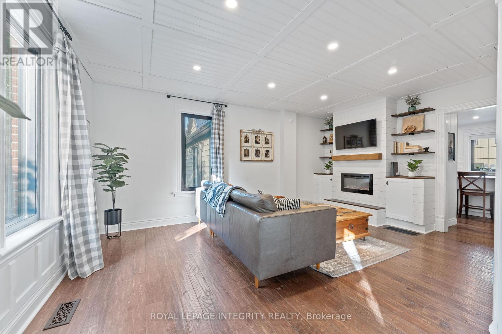 835 Prescott Street