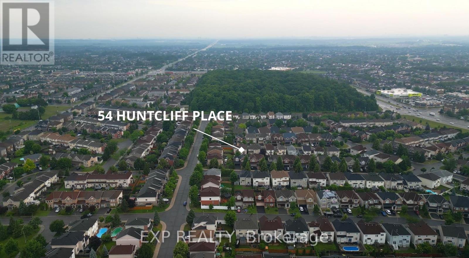 54 Huntcliff Place