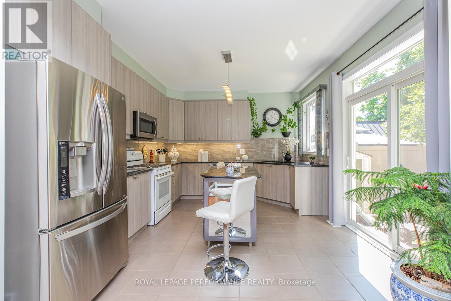 30 Summitview Drive