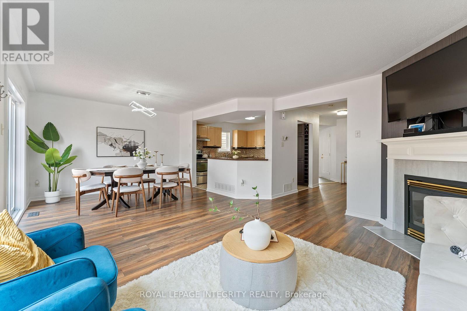 180 Deerfox Drive