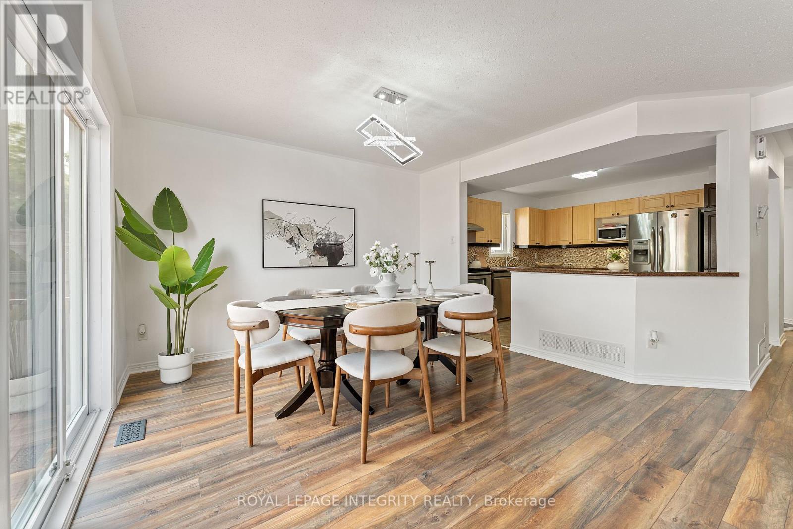 180 Deerfox Drive