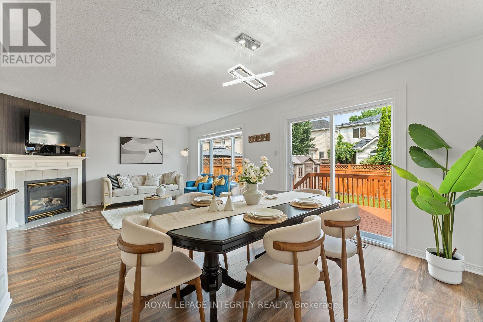 180 Deerfox Drive