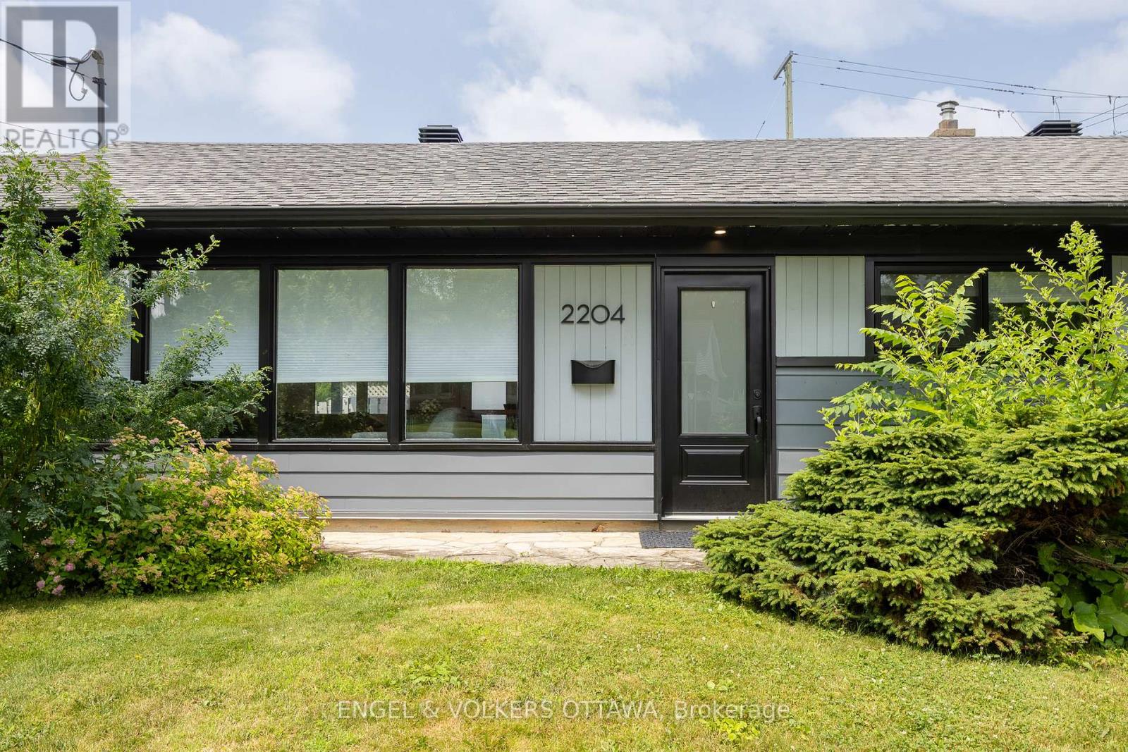 2204 Utah Street