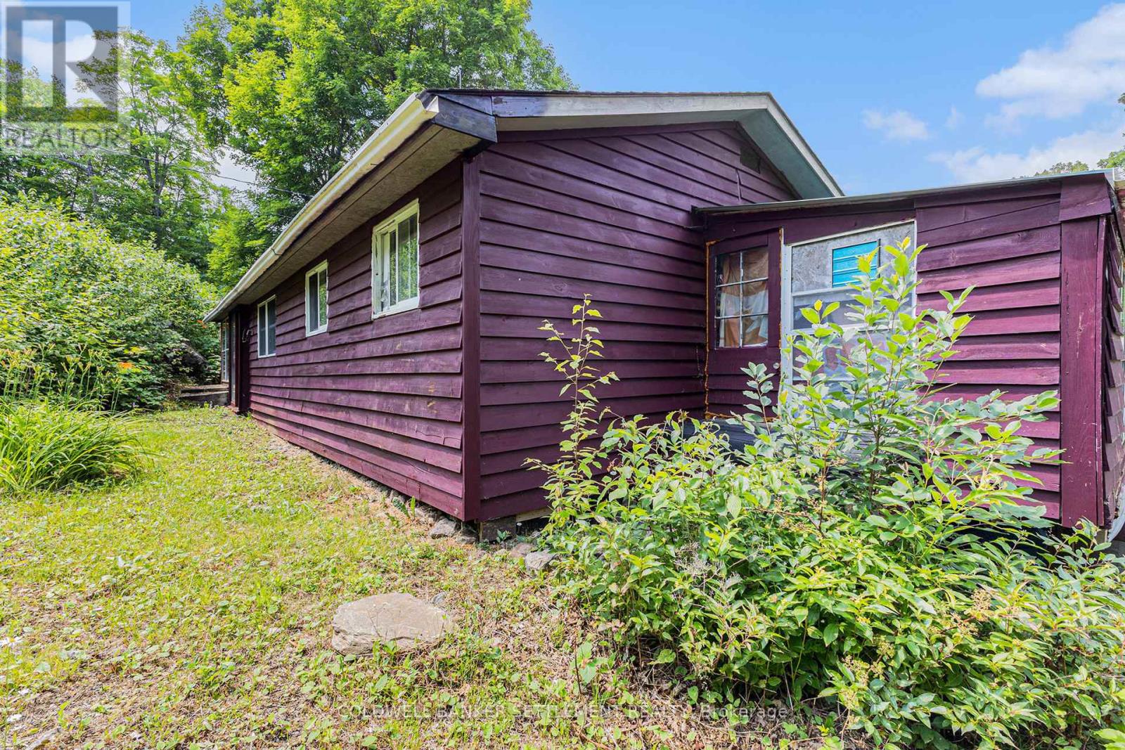 2152 Black Creek Road