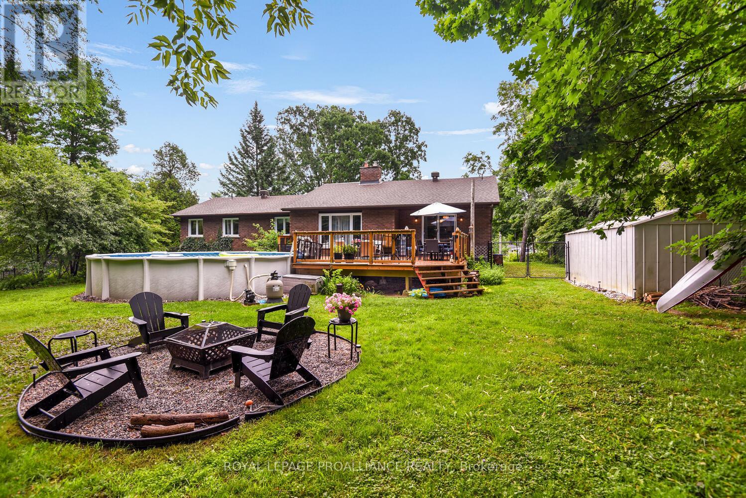 16 Willow Drive