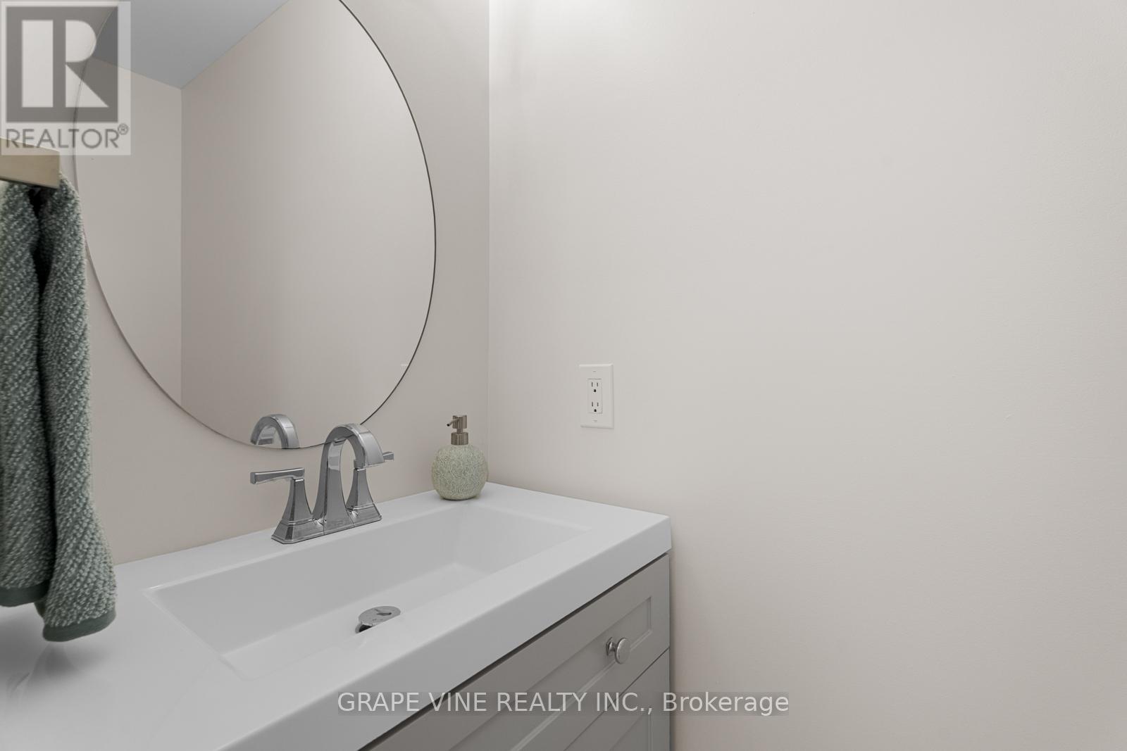 564 Aberfoyle Circle