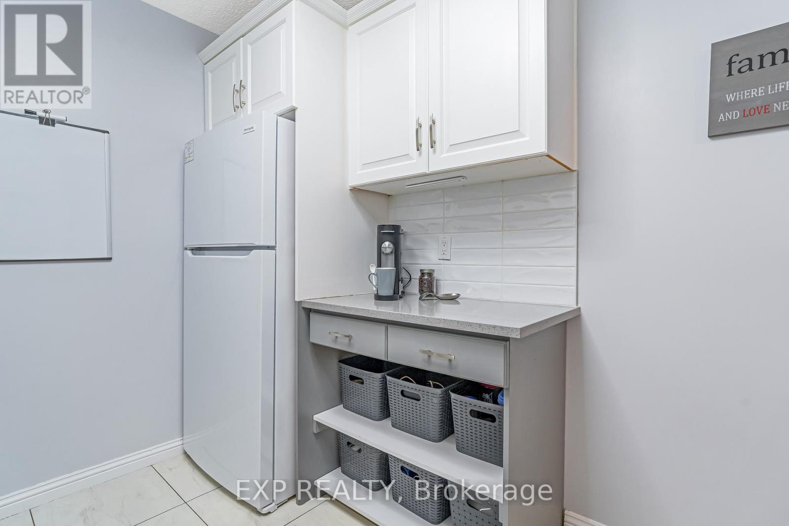101 - 415 Greenview Avenue
