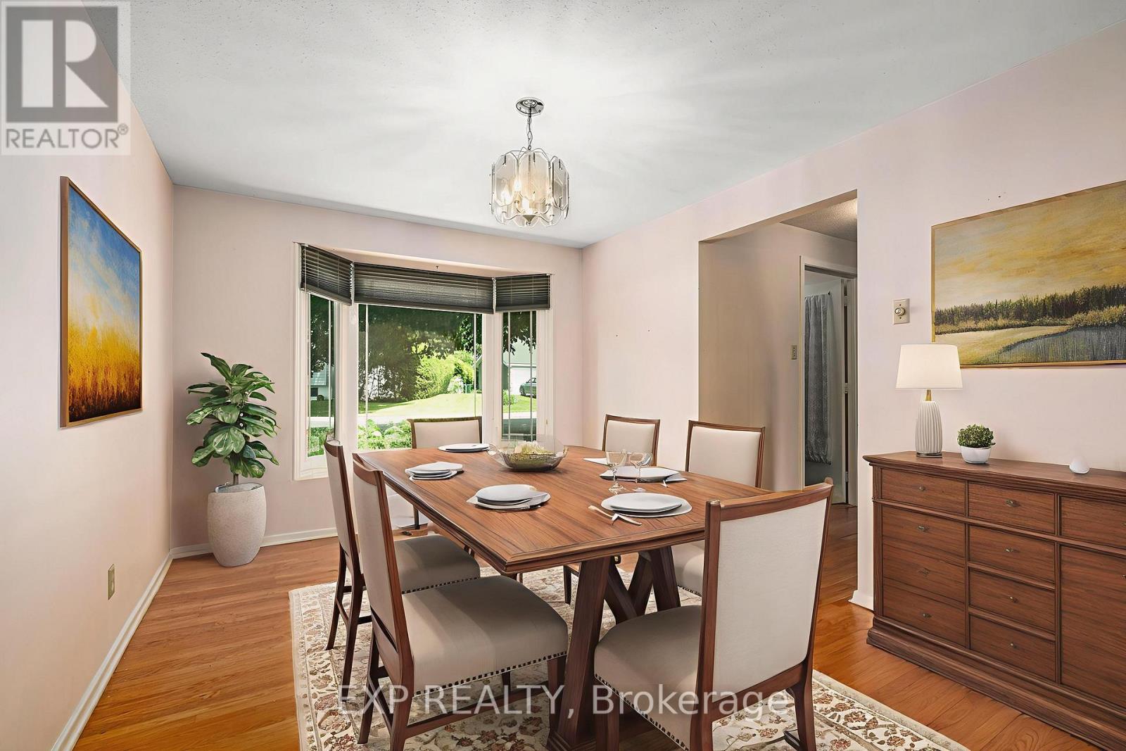 28 Ashgrove Crescent