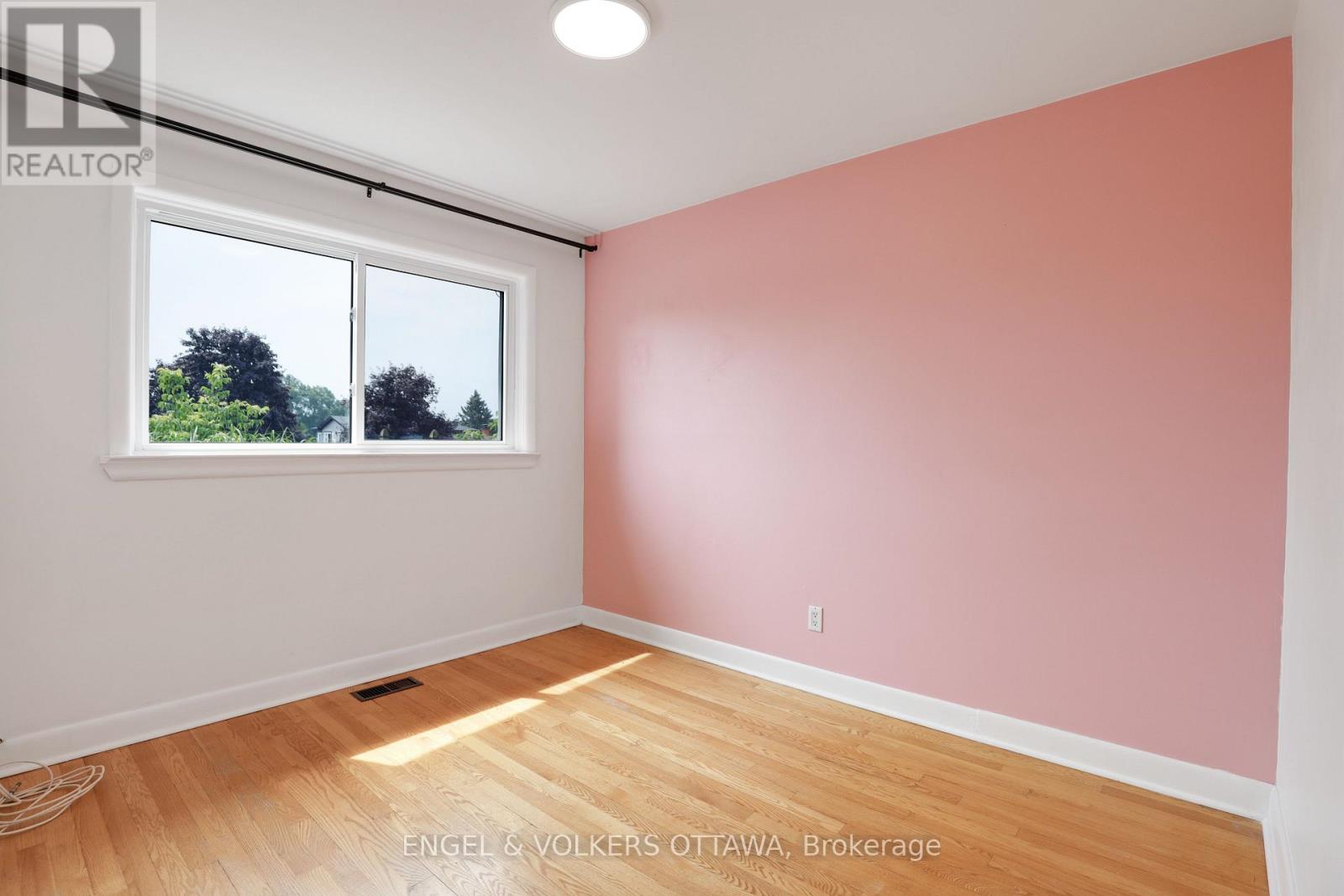 919 Bermuda Avenue