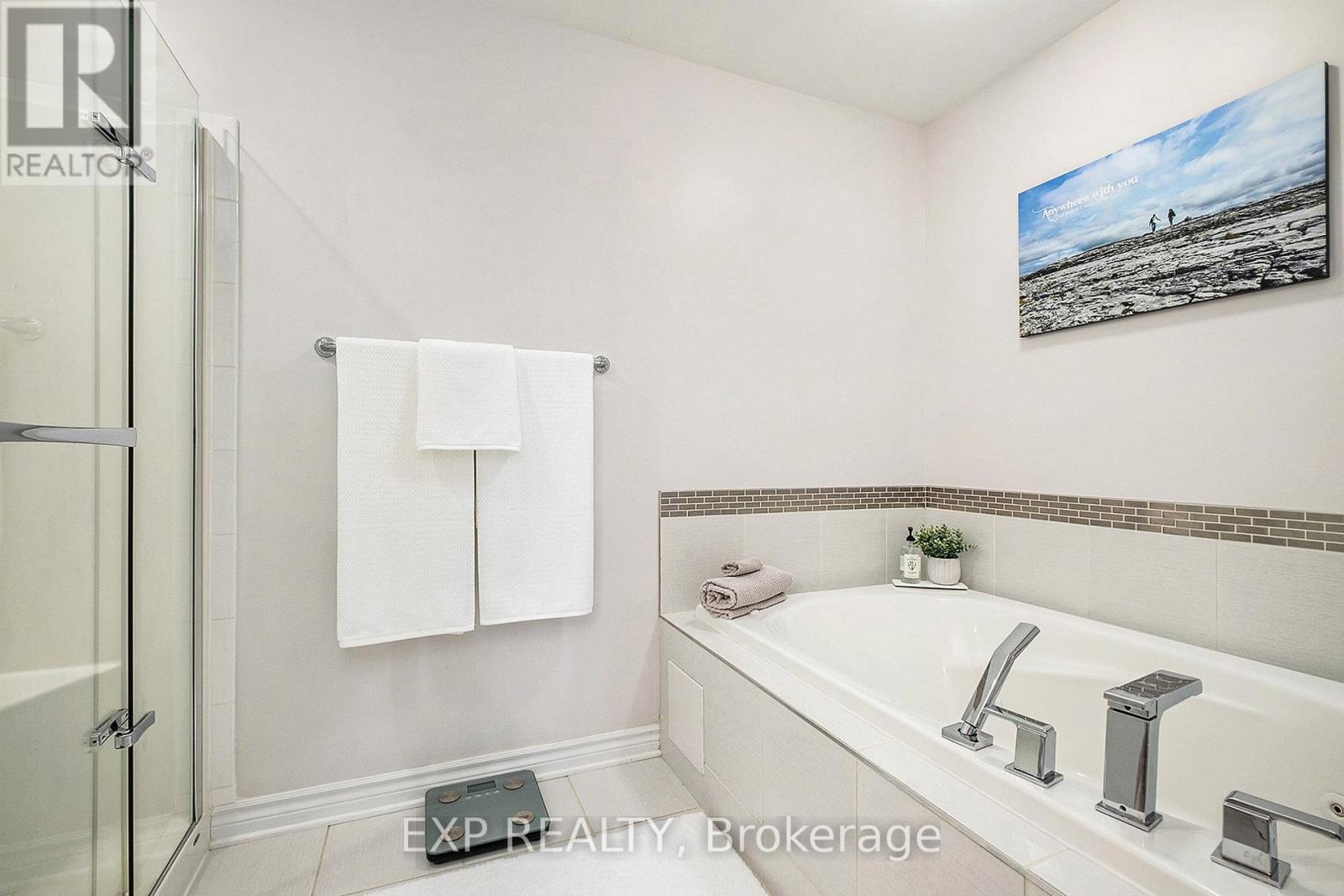 511 Earnscliffe Grove