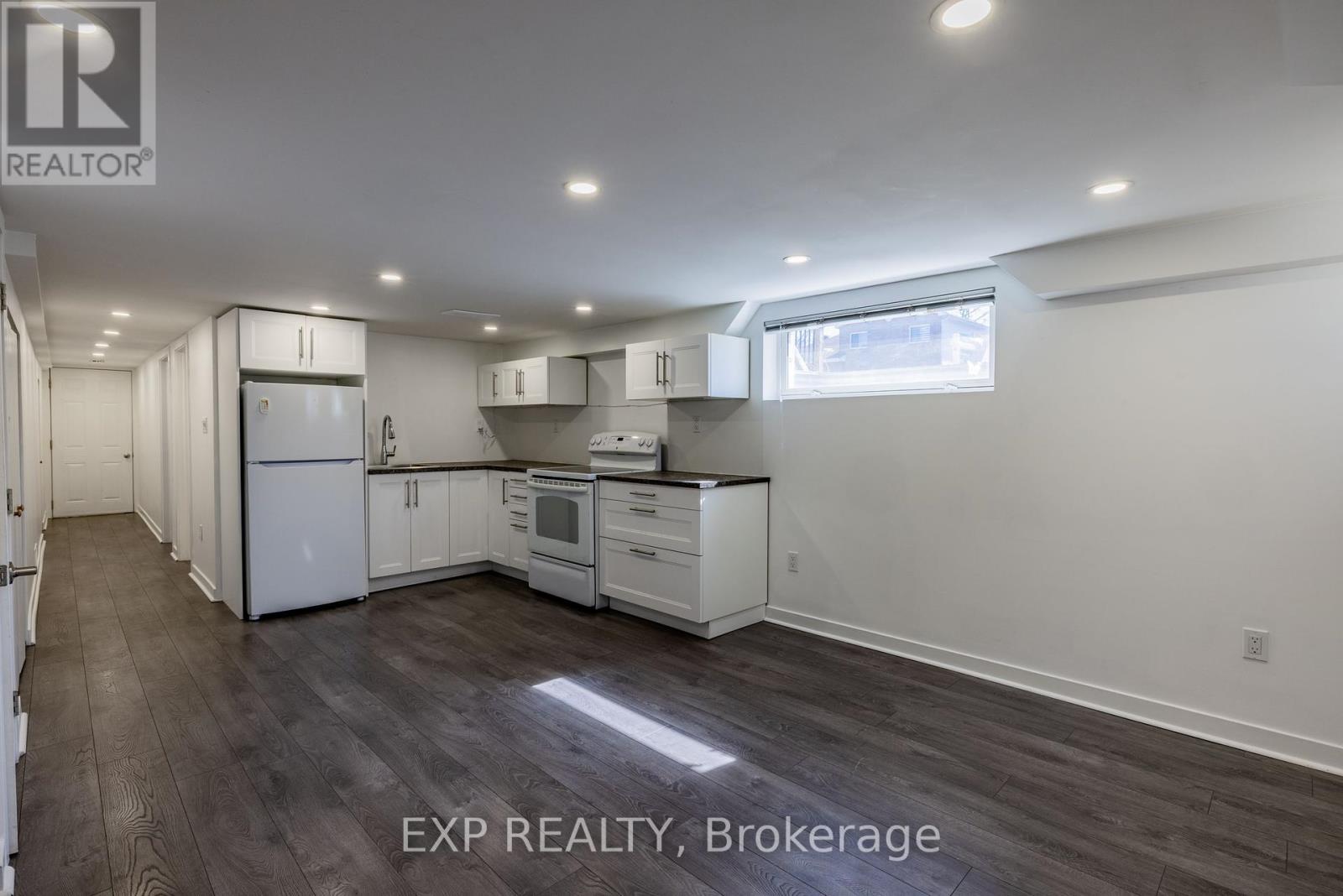 35 Withrow Avenue