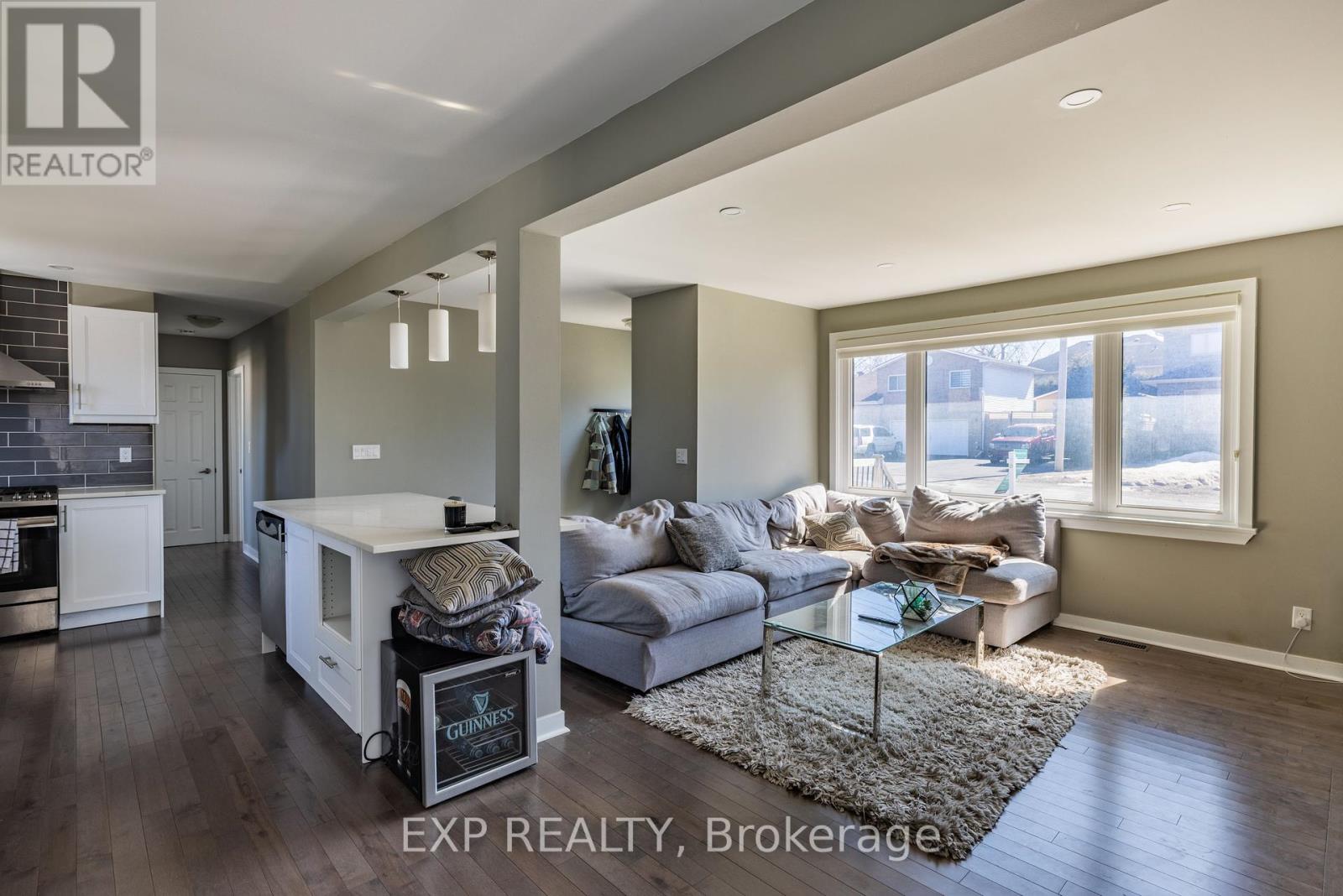 35 Withrow Avenue