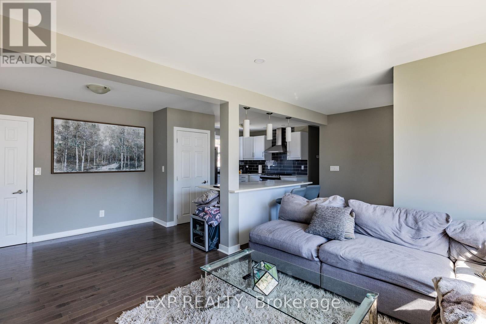 35 Withrow Avenue