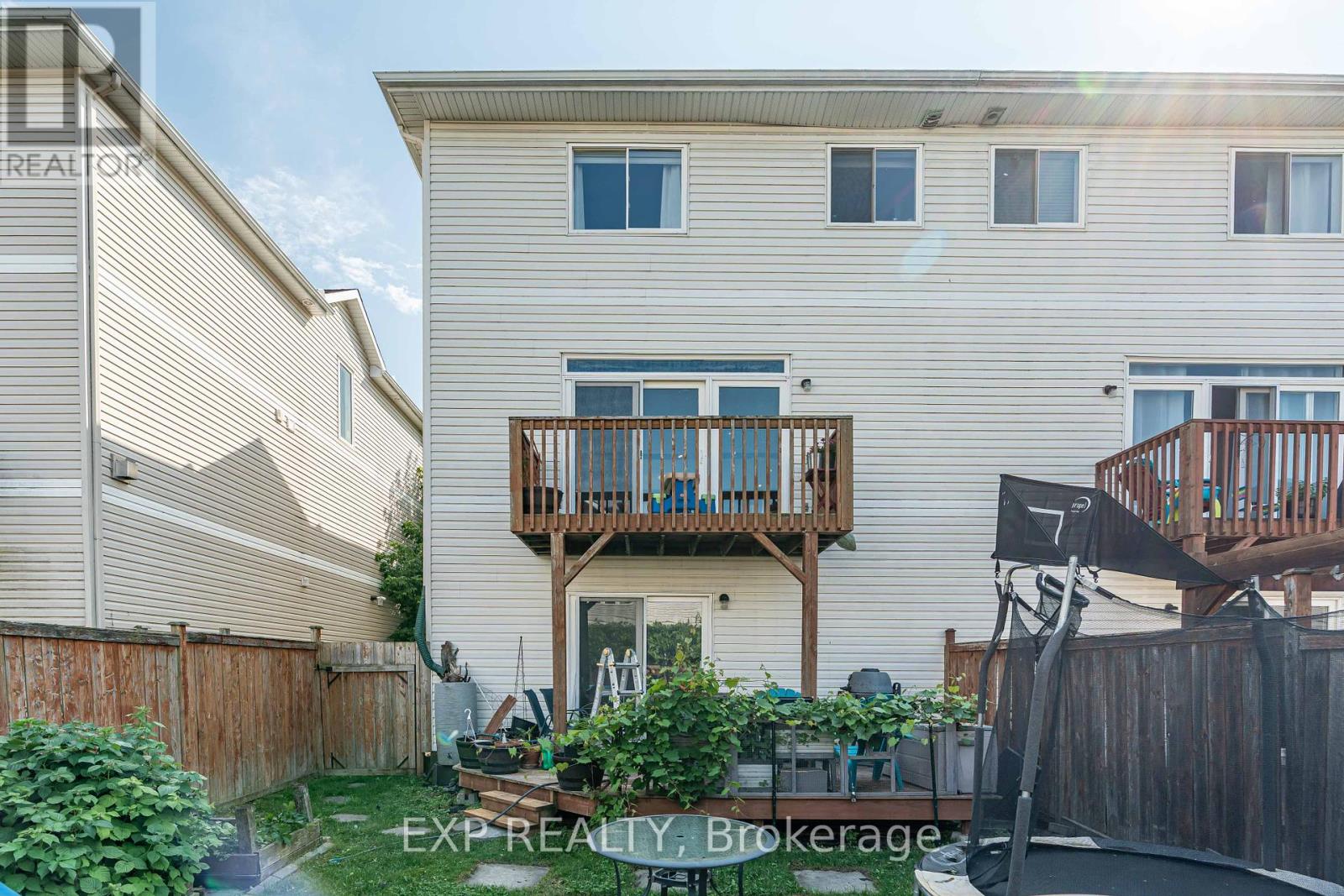 97 Castle Glen Crescent