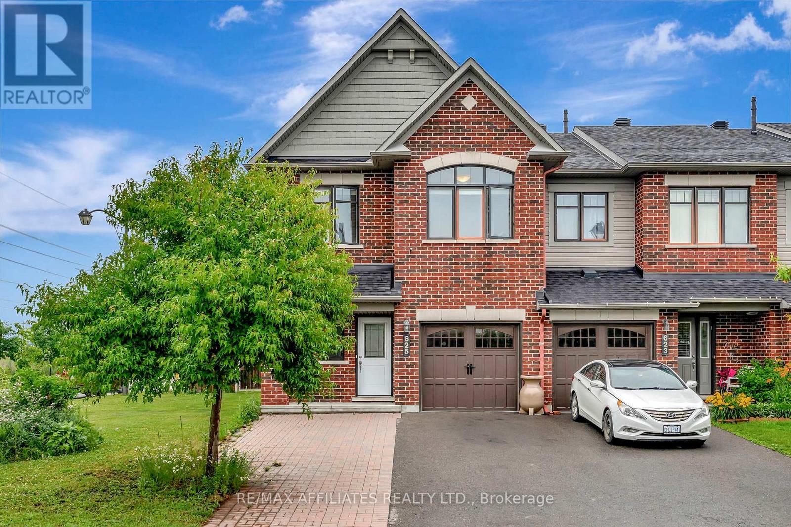 625 Trigoria Crescent