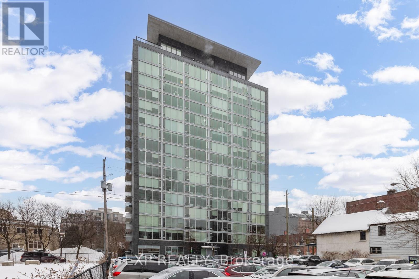 812 - 300 Lisgar Street