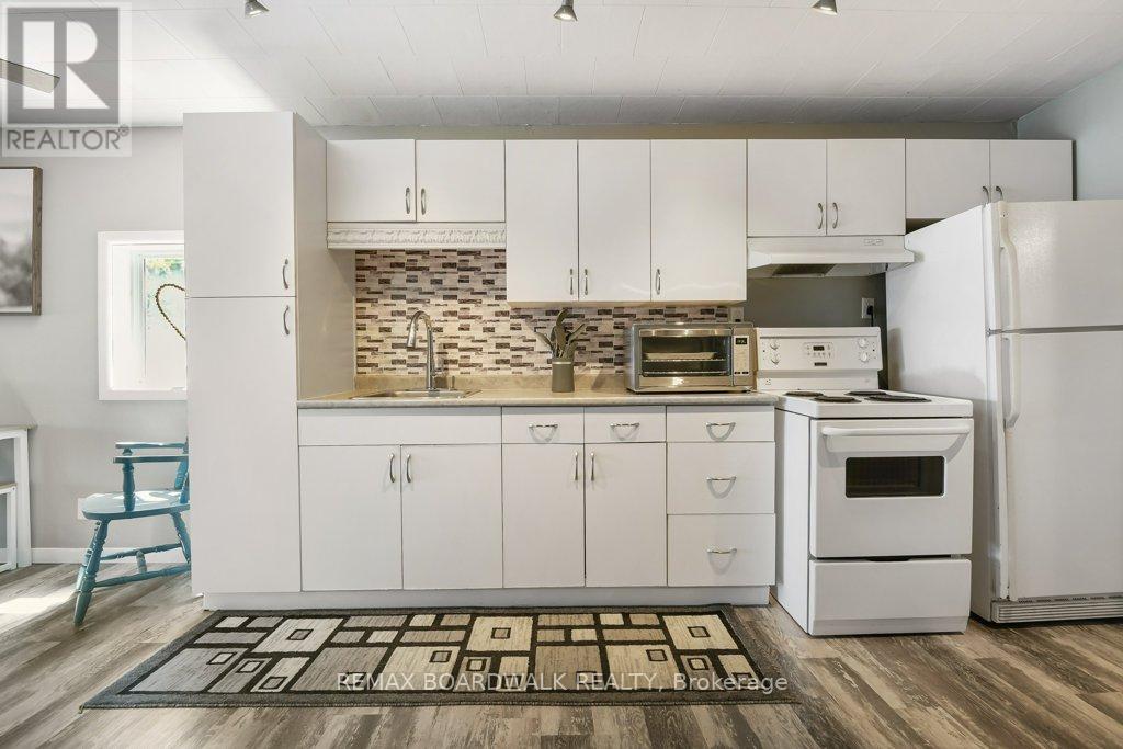 133 Rathwell Shore Road