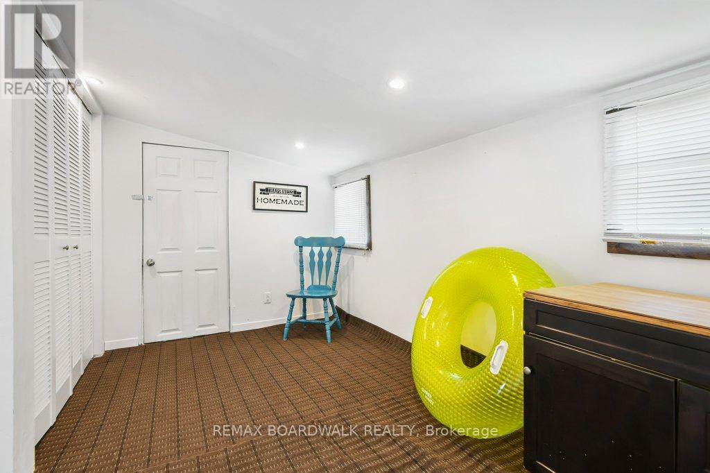 133 Rathwell Shore Road