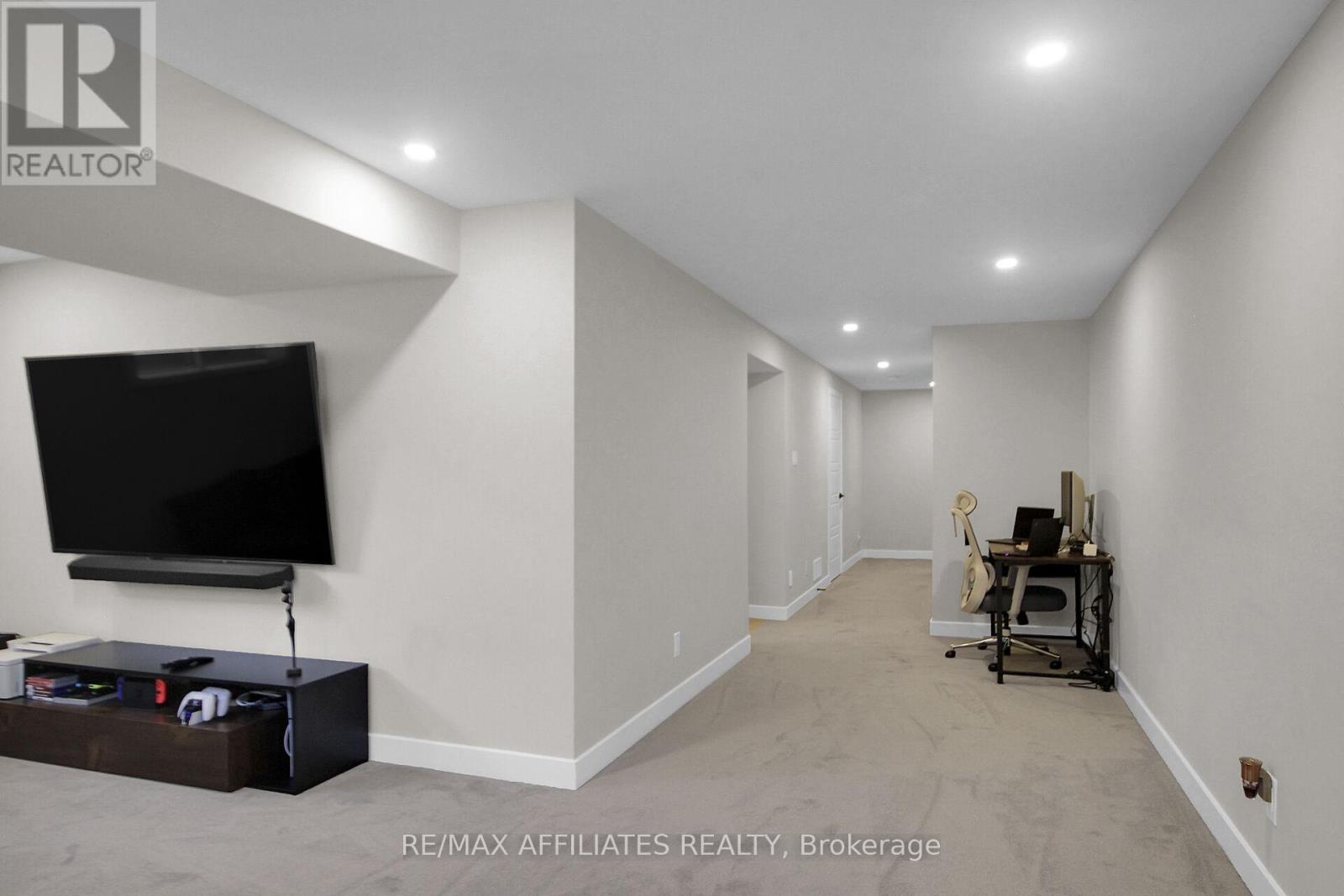 357 Shoveler Grove