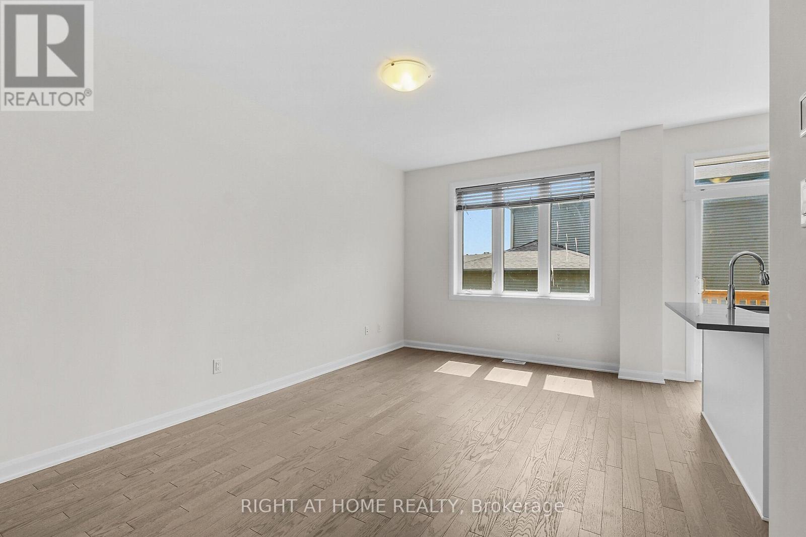 958 Athenry Court