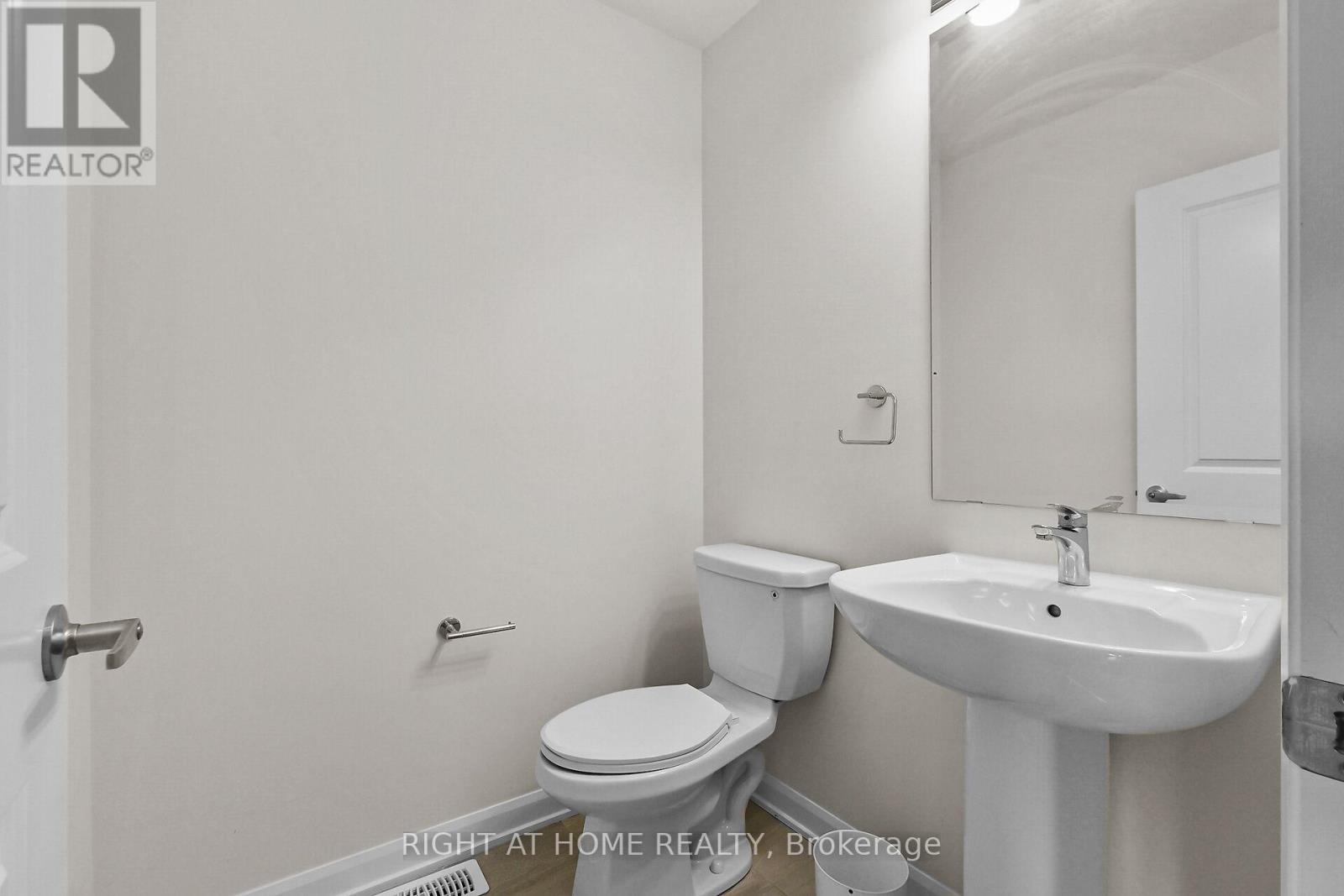 958 Athenry Court