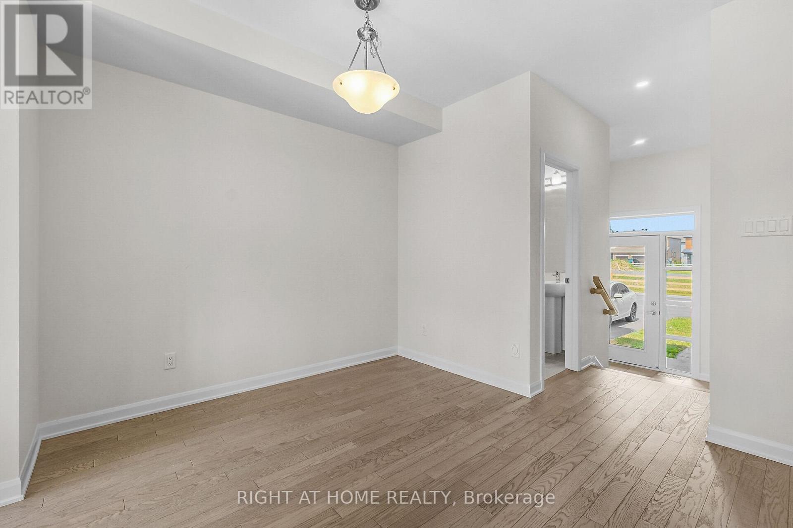 958 Athenry Court