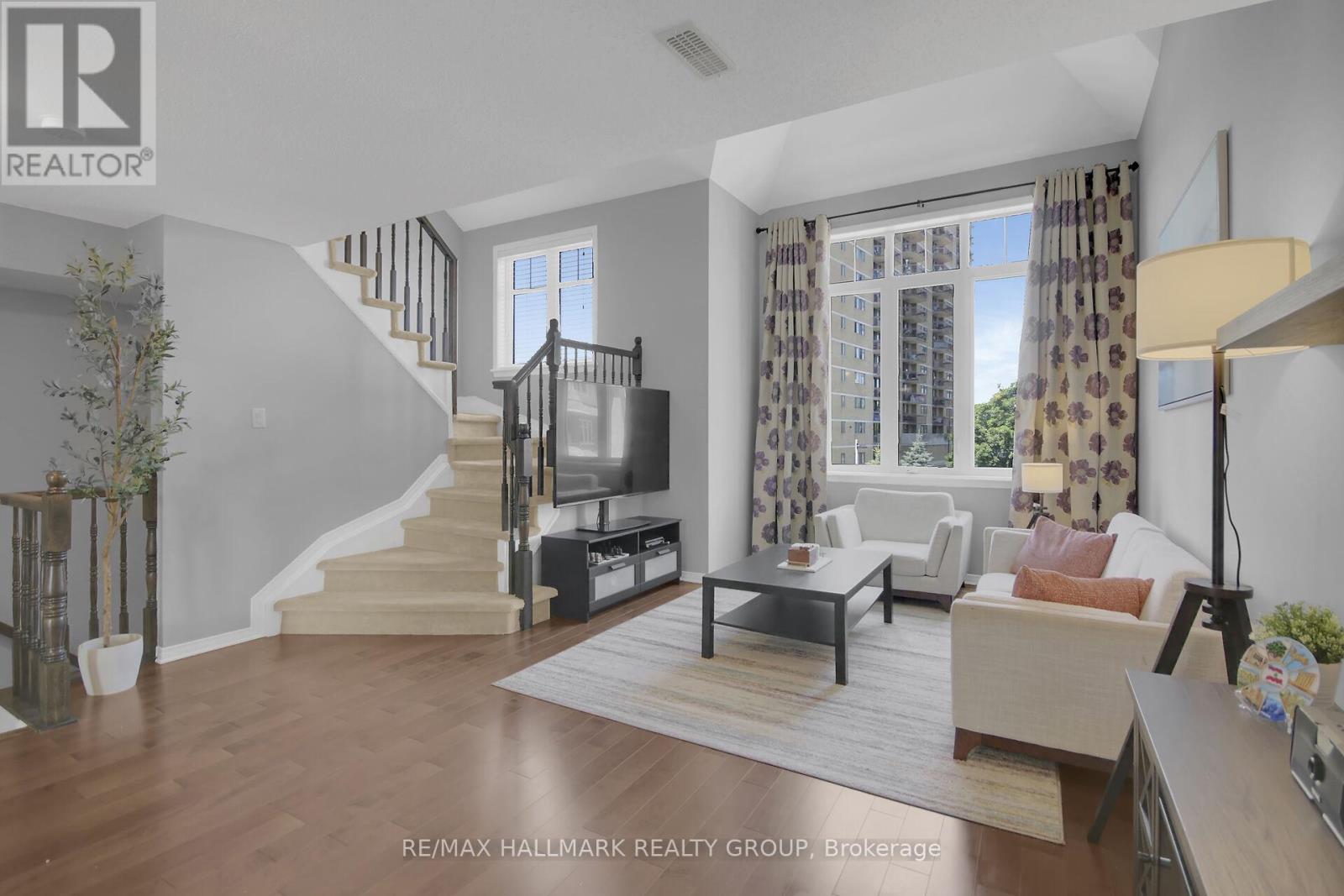 9 - 671 Reardon Private