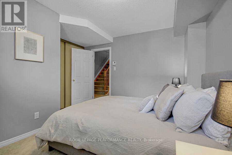 402 Briston Private