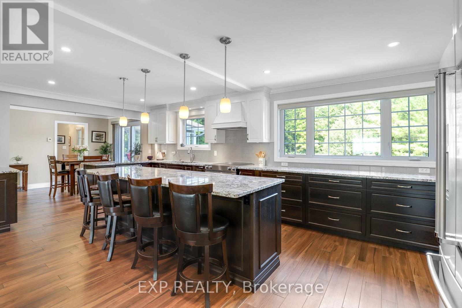 6385 Third Line Road