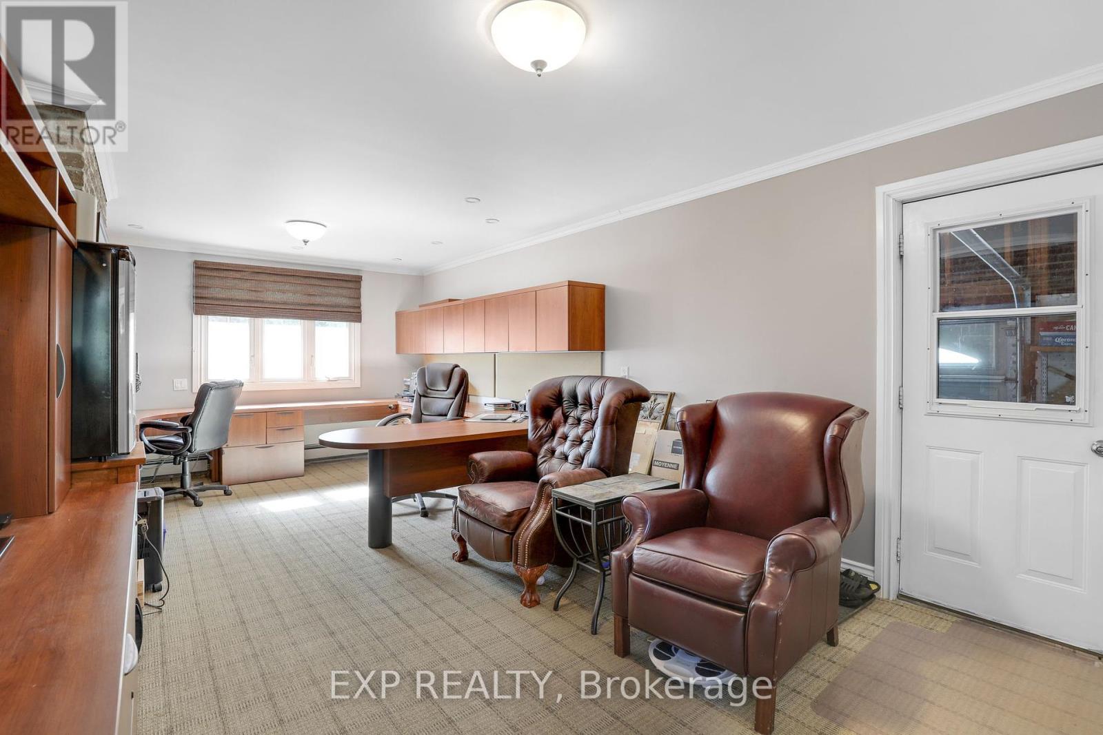 6385 Third Line Road