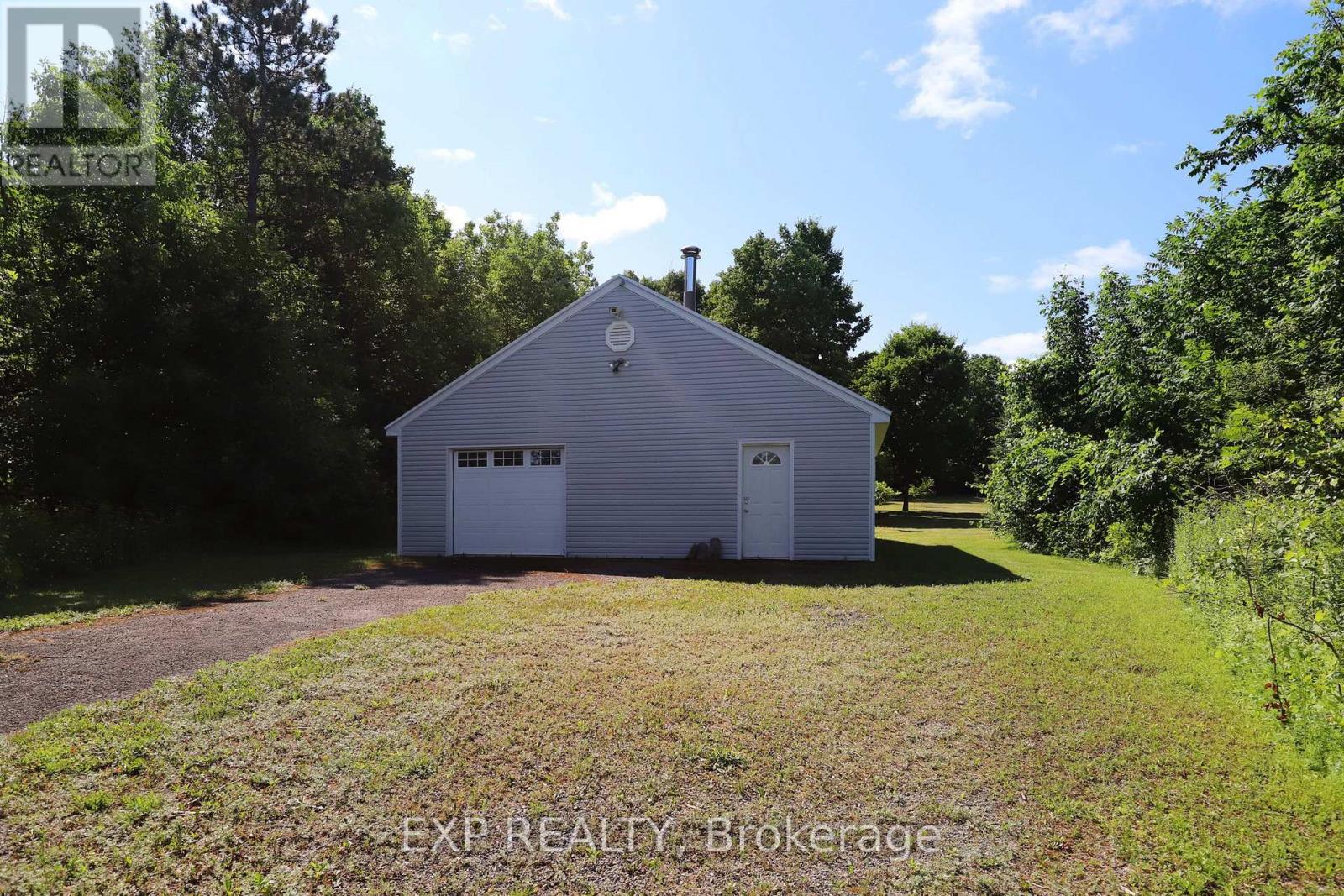 6385 Third Line Road