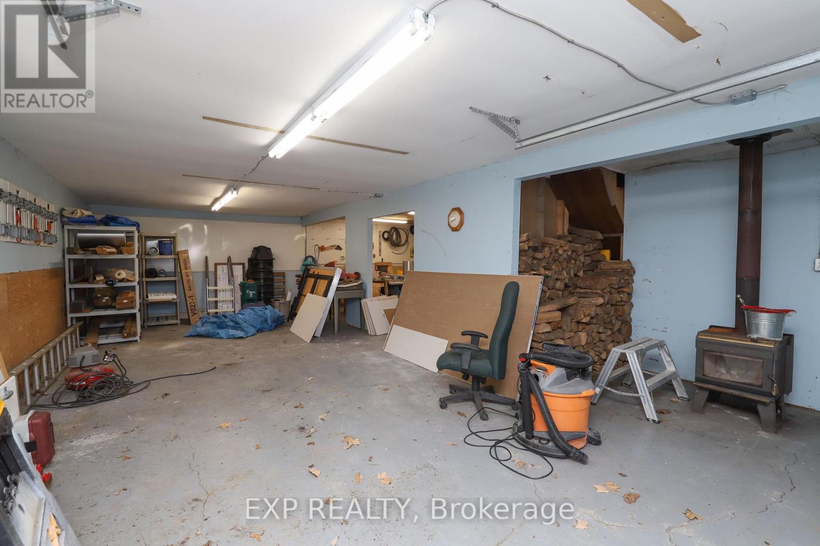 6385 Third Line Road