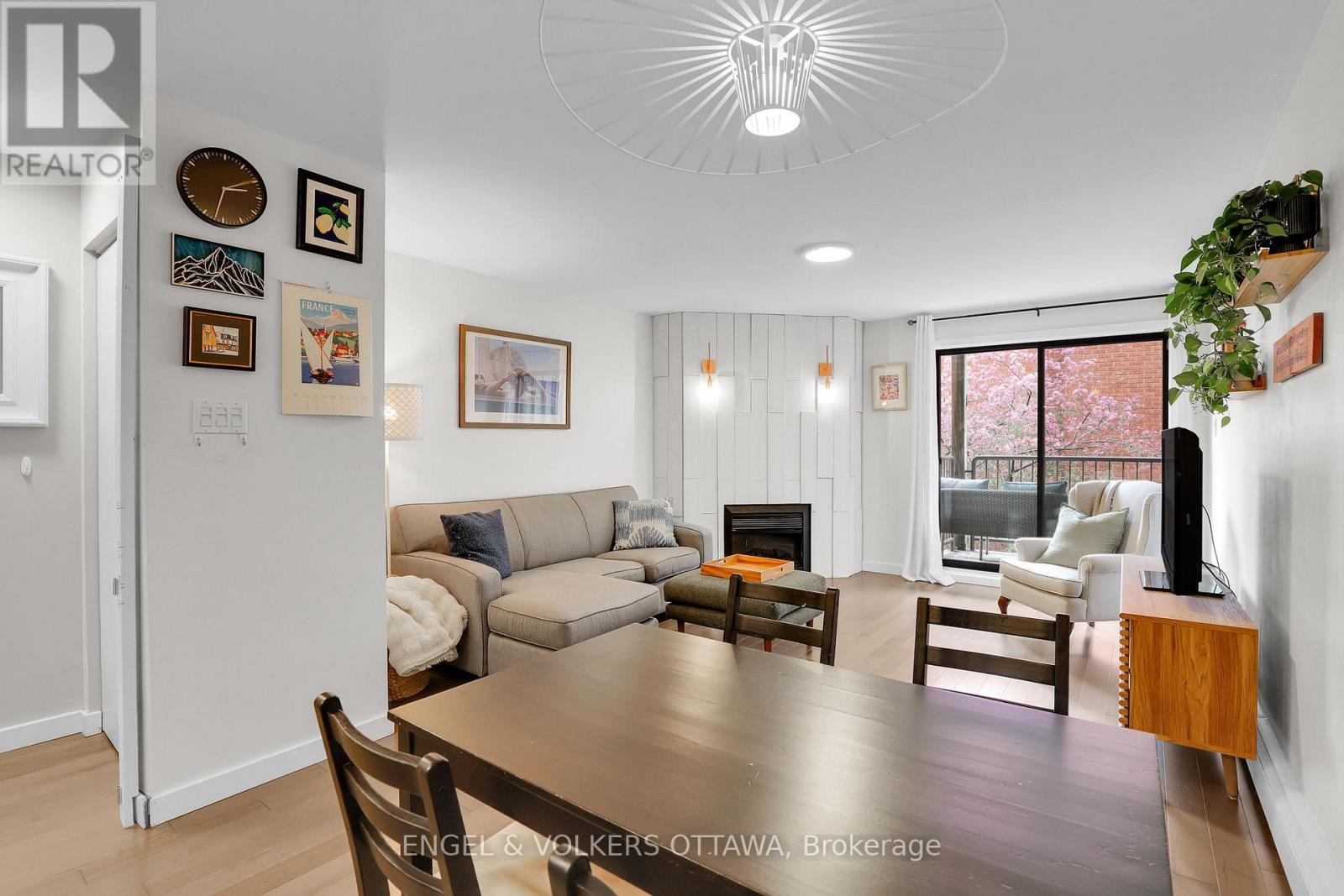 202 Alvin Road S