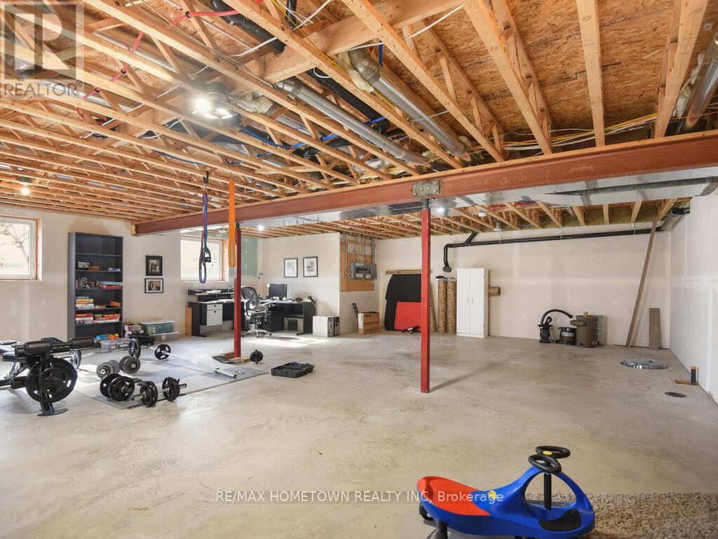 9145 County Road 6 Road