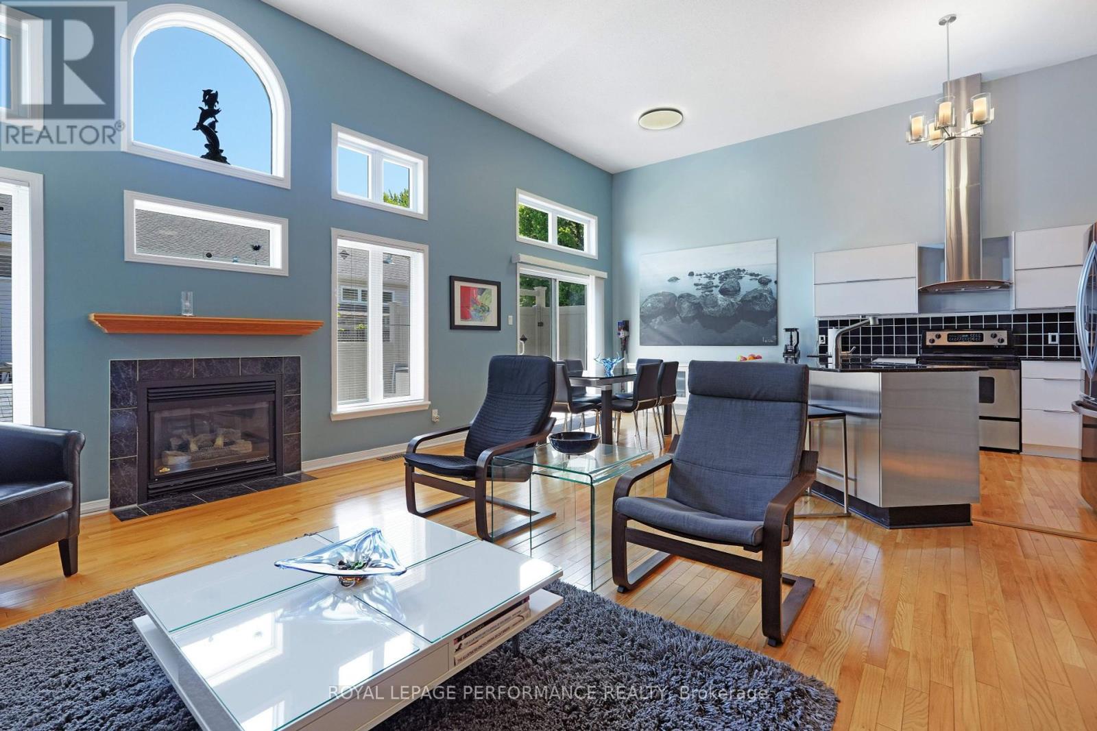 9 Maple Park Private