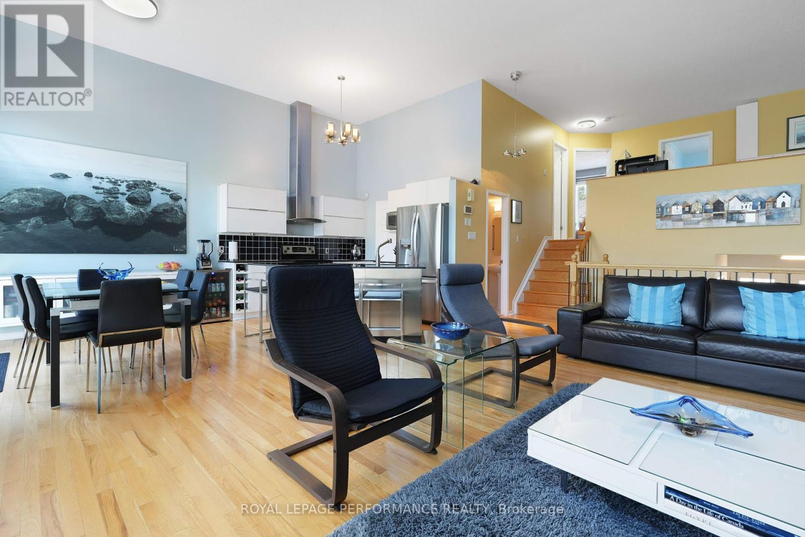 9 Maple Park Private