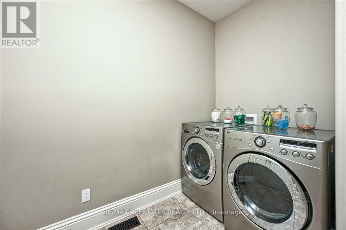 1530 Creagan Court