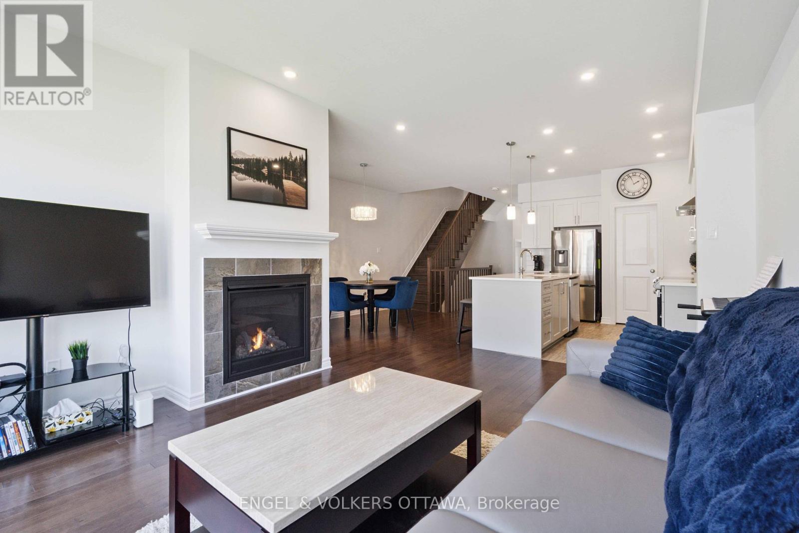 640 Cordelette Circle