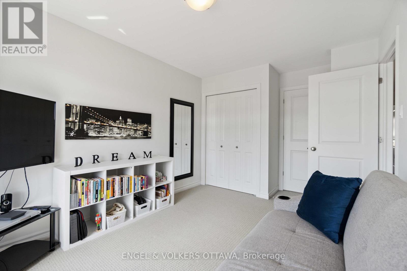 640 Cordelette Circle