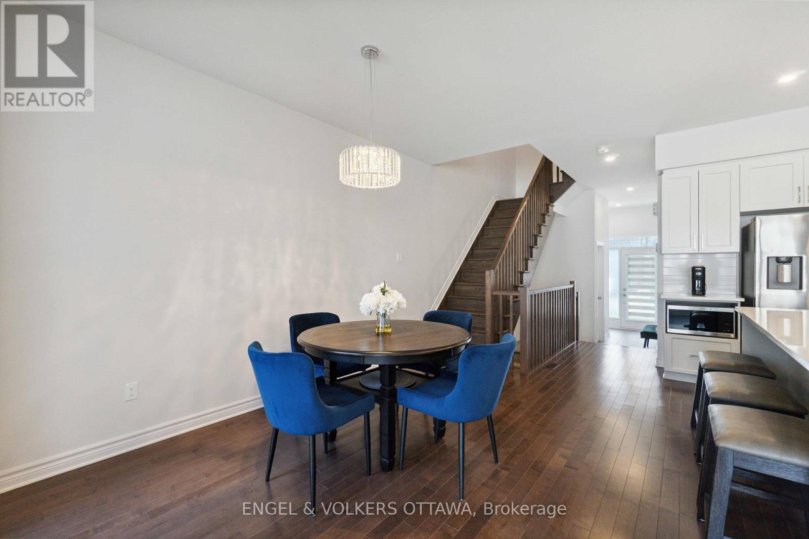 640 Cordelette Circle