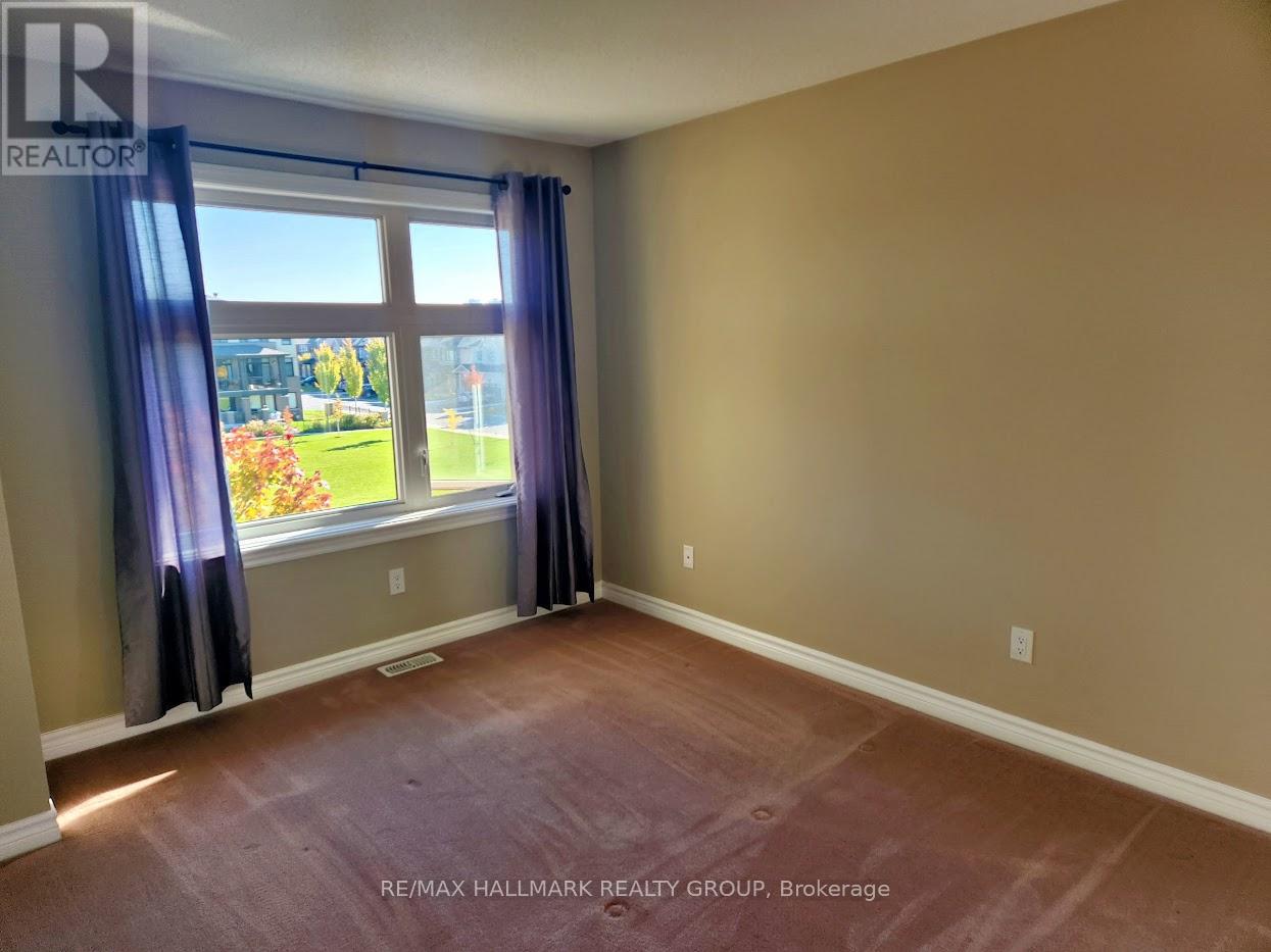 240 Leather Leaf Terrace
