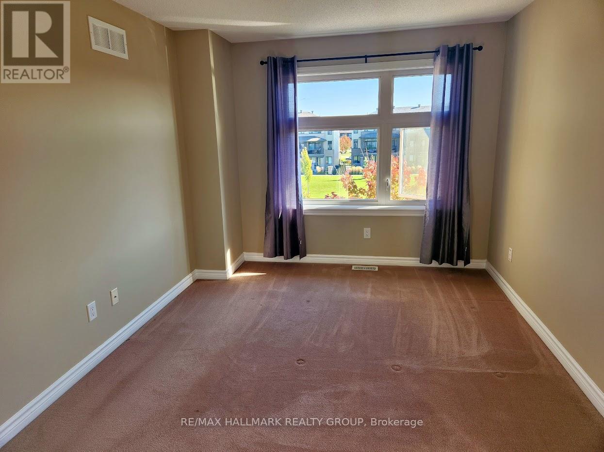 240 Leather Leaf Terrace