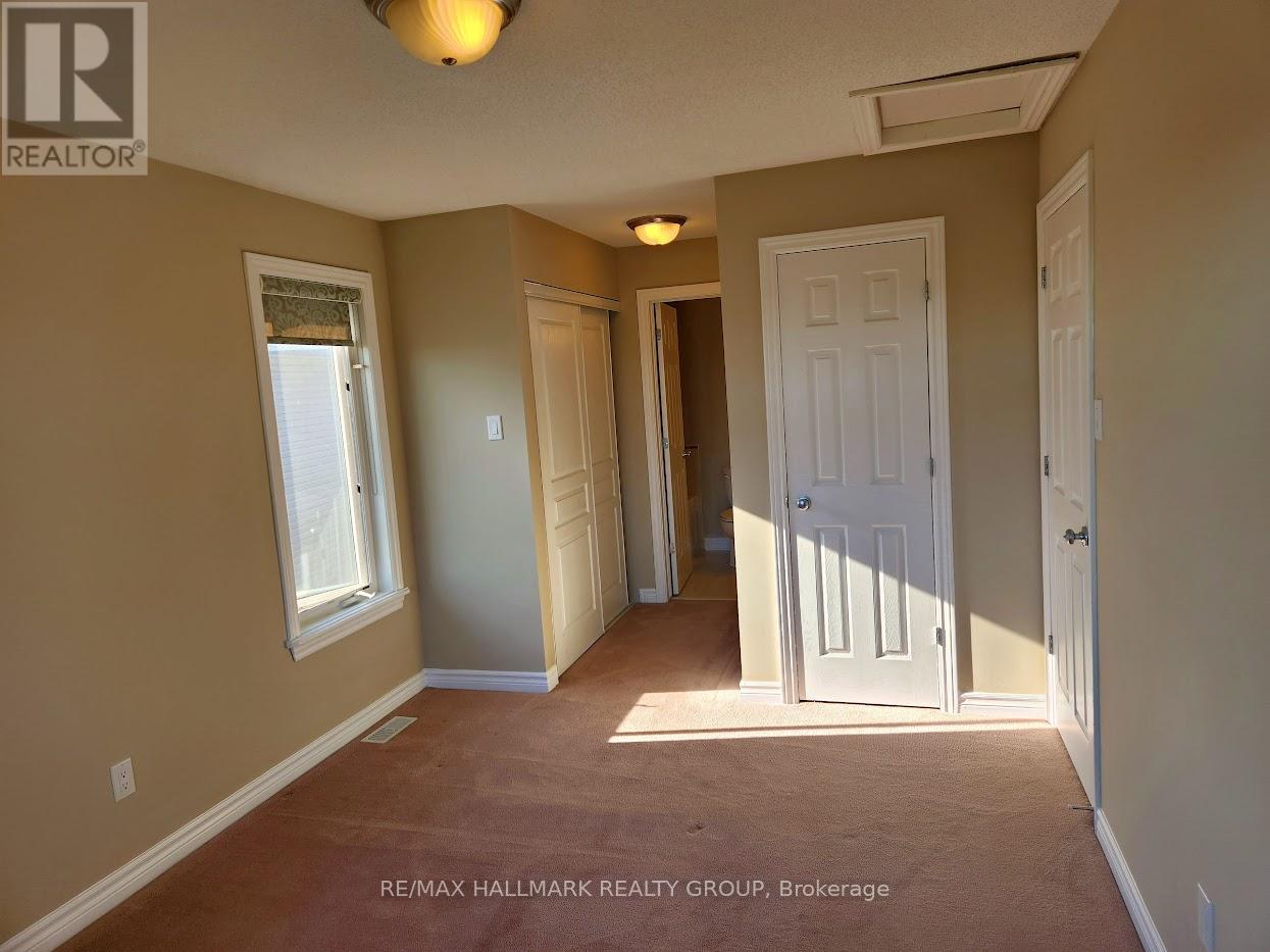 240 Leather Leaf Terrace