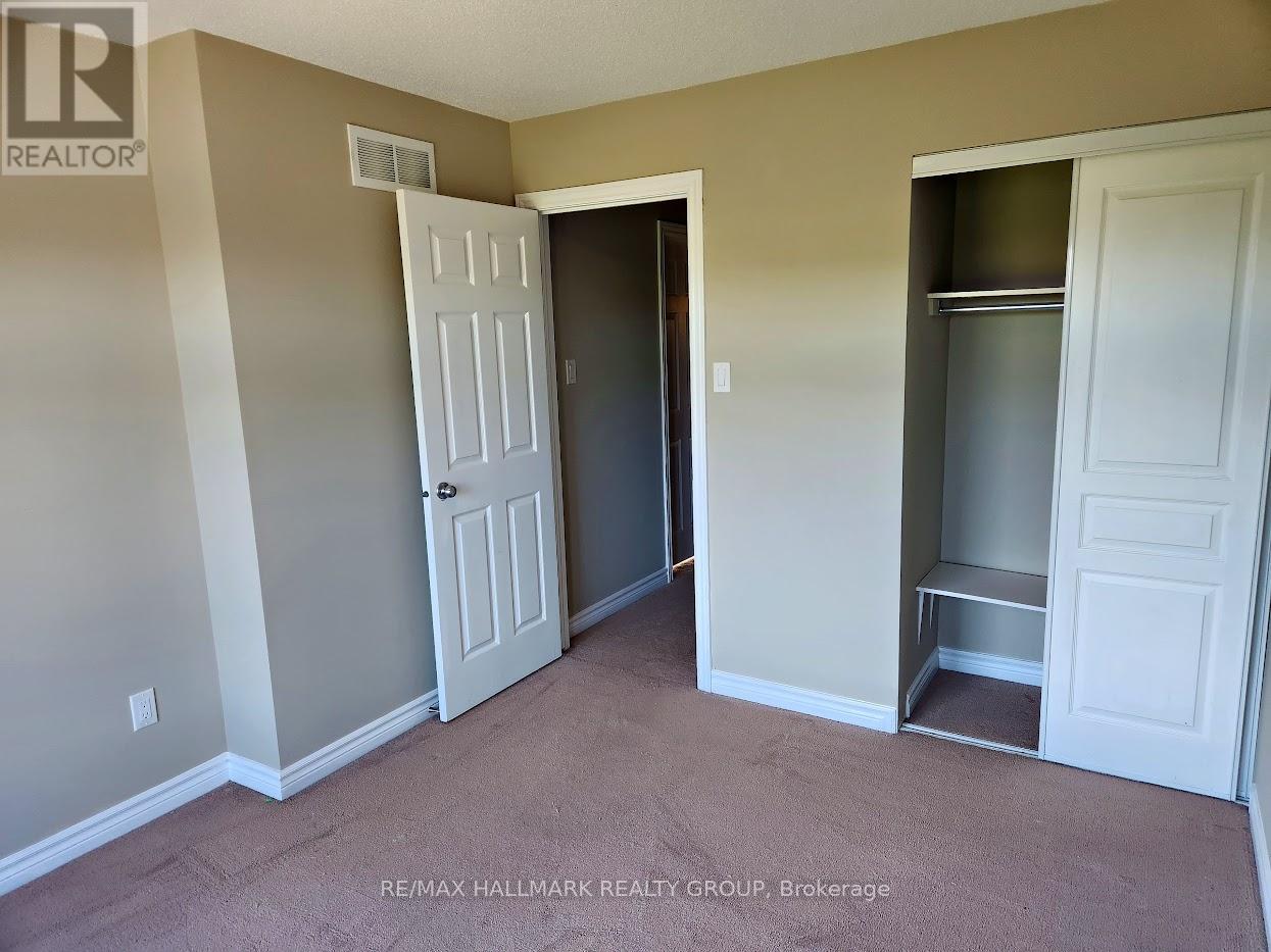 240 Leather Leaf Terrace