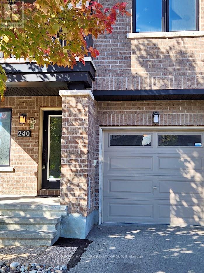 240 Leather Leaf Terrace