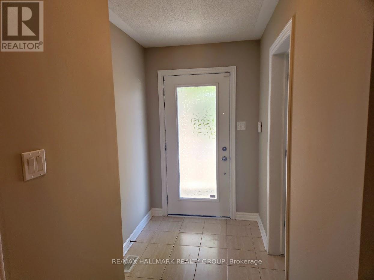 240 Leather Leaf Terrace