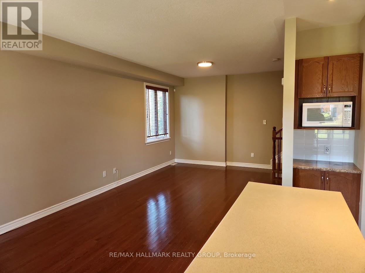 240 Leather Leaf Terrace