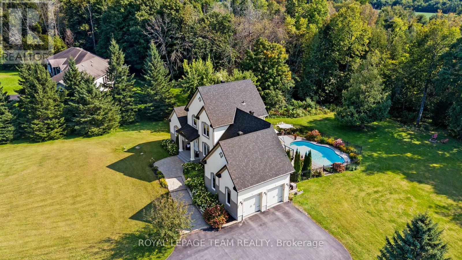112 Lady Lochead Lane